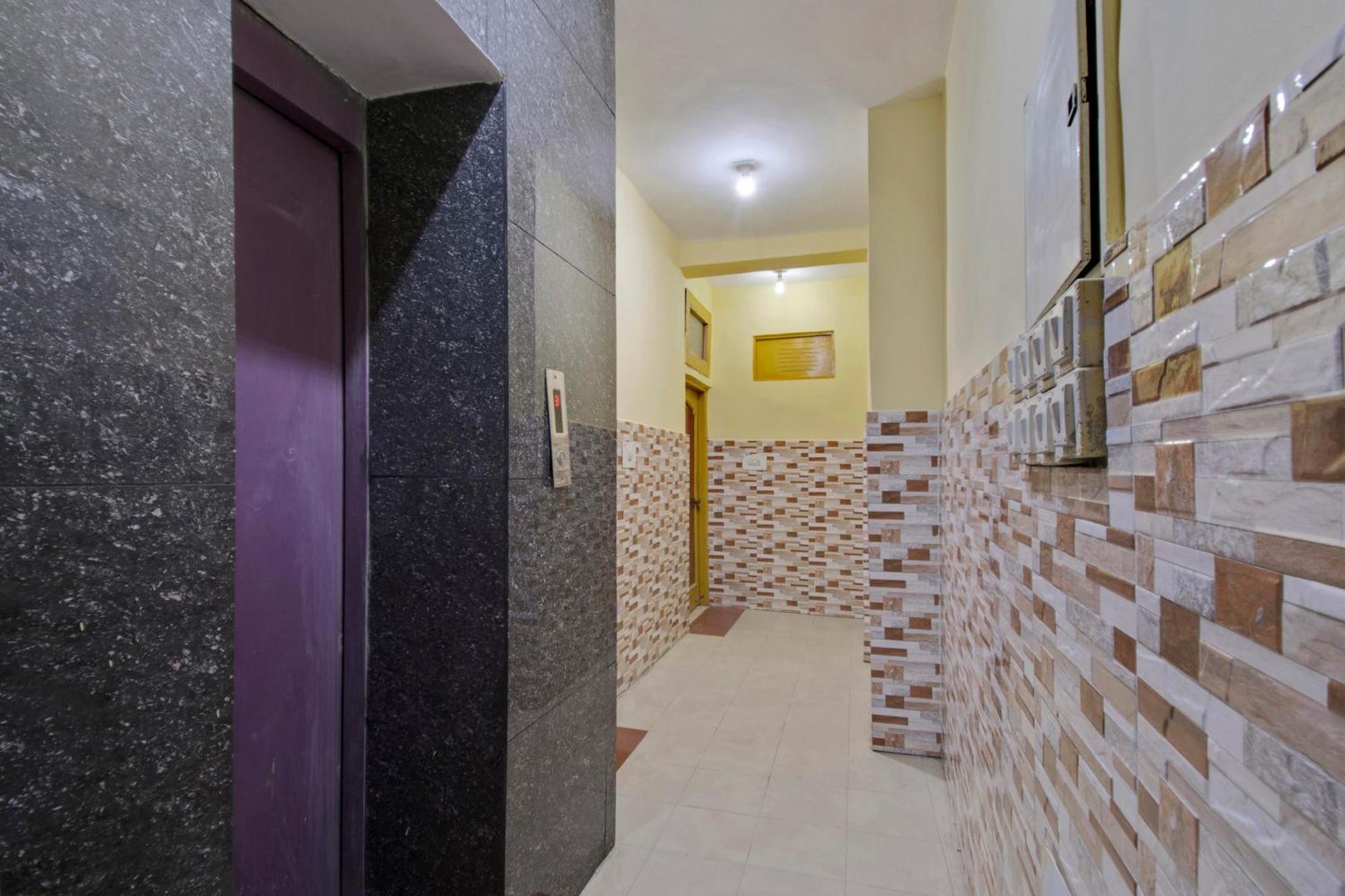 Hotel O Ajay Джаму Екстериор снимка