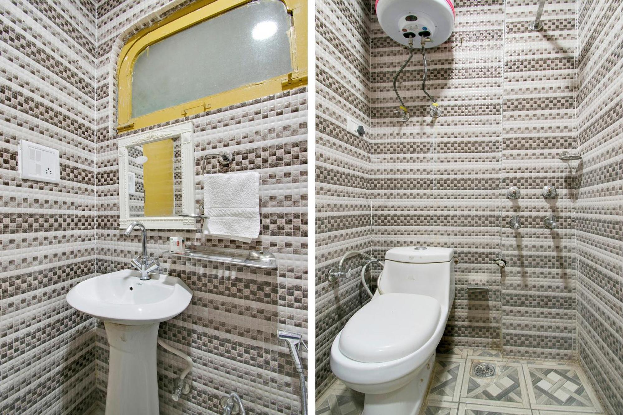 Hotel O Ajay Джаму Екстериор снимка